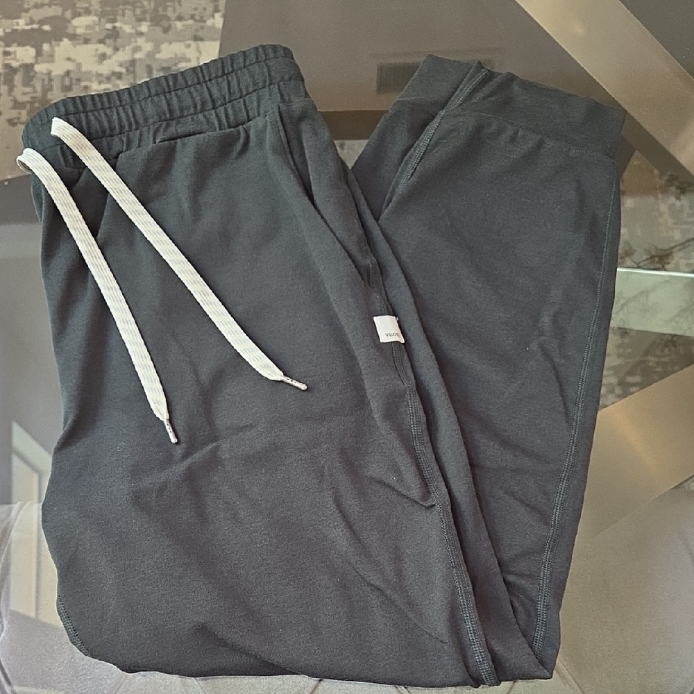 Vuori Performance Womens Jogger Aspen Heather Size M